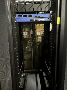 AR2480 APC Netshelter Sx Server Rack Enclosure #3