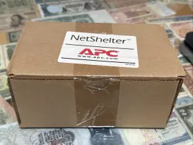 AR8621 APC Netshelter Cable Management Hook Loop Set