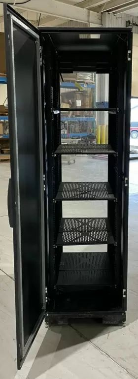 RM5000A-R3 BLACK BOX CLIMATECAB Server Data Cabinet #3