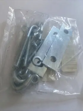 RM662 BLACK BOX Ladder Rack Bolt Kit