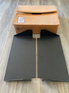 40751-719 CHATSWORTH PRODUCTS Double Steel Shelf Vented Box