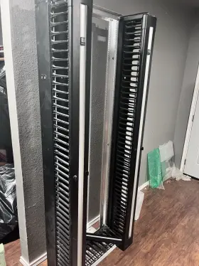 Chatsworth Products Inc. Cpi 11330-701 42u 19 In Freestanding Server Rack Cabinet 1000mm Vented