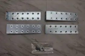 700-27917 CISCO Nexus Rack Ear Set Bracket Switch Screws