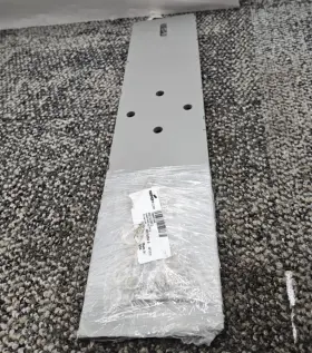 SB213318TG COOPER B-LINE Relay Rack Raceway Telco