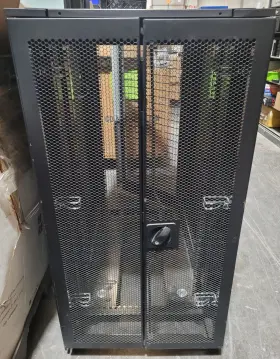 0C677K DELL Poweredge Server Rack Keys #2