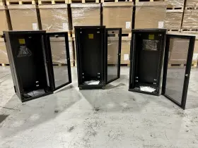 SRW26US EATON TRIPP LITE Smartrack Wall Mount Rack Enclosure