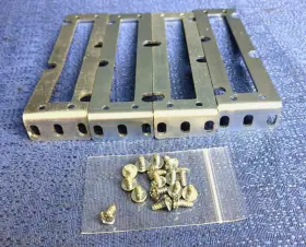700-13736-03 FOXCONN Cisco Rack Mount Brackets Screws