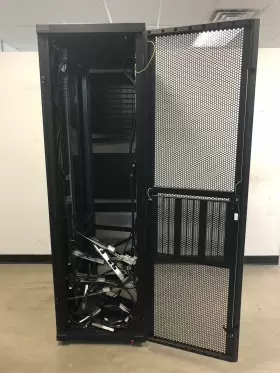 A3BF6001200V2P HITACHI Server Rack