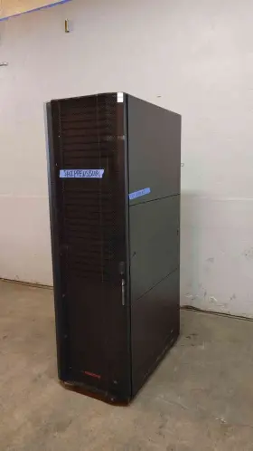 H6J66A HP Enclosed Rolling Server Rack #2