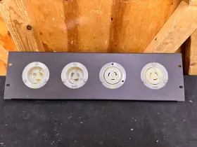 HBL3325C HUBBELL Rack Panel Connectors