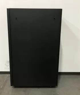 7014T00 IBM Enclosed Rolling Server Rack #3