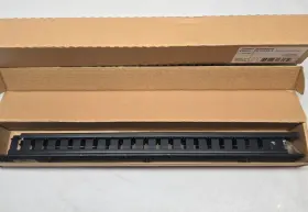 808000010 LEGRAND Closed Cover Finger Duct Network Rack Mount