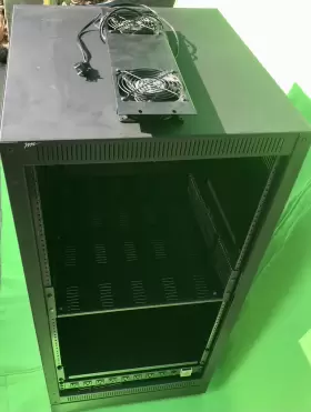 07100709 MIDDLE ATLANTIC PRODUCTS Network Server Rack Cabinet #2