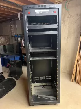 ERK-3525-AV MIDDLE ATLANTIC PRODUCTS Rackmount Cabinets