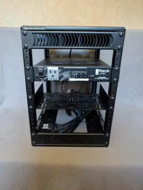 HRF-12-14 MIDDLE ATLANTIC PRODUCTS Half Rack