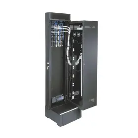 SR-46-28 MIDDLE ATLANTIC Pivoting Wall Mount Rack Spaces