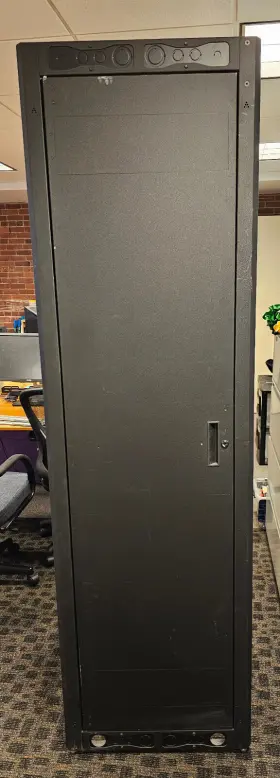 WRK-44-32 MIDDLE ATLANTIC Server Enclosure Solid Rear Door