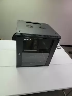 00404142 NAVEPOINT Wall Mount Network Cabinet #2