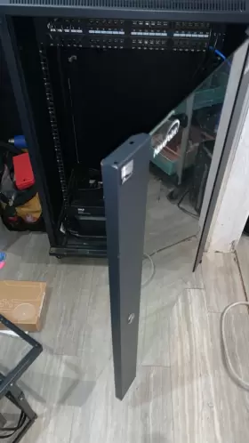 00405914 NAVEPOINT Wallmount Networking Cabinet #3