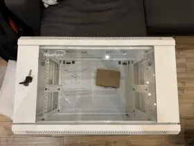 00407311 NAVEPOINT Wall Mount Server Cabinet Glass Door