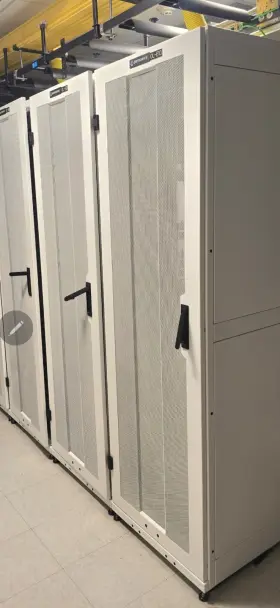 OL-E10 ORTRONICS Freestanding Server Rack Cabinet Panels