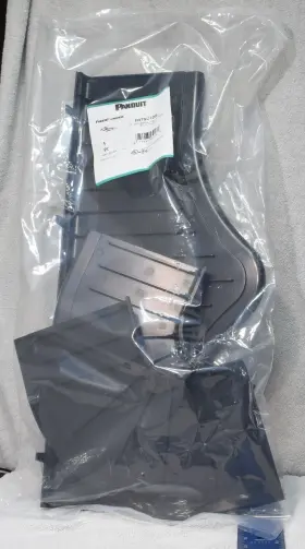 FRTSC12BL PANDUIT Fiber Runner Horizontal Tee Split Cover