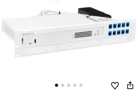 RM-SR-T12 R-RACKMOUNT IT Sophos Firewall Rack Mount
