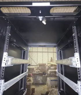 T2EC016-A SHARKRACK Enclosed Server Rack #3