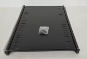 SRSHELF4PSL SRSHELF4PHD Tripp Lite Smartrack Shelf Cap