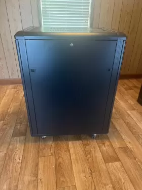 RK2236BKF STARTECH Knock Down Server Rack Cabinet #2