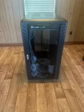RK2236BKF STARTECH Knock Down Server Rack Cabinet