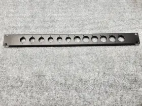 506-817900 TCH Rack Panel Punched Neutrik Xlr Connectors