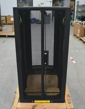 SR25UB TRIPP LITE Half Server Rack