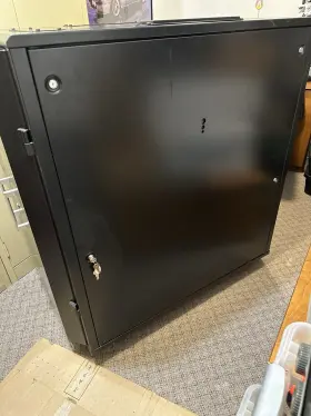 USC001 UCOUSTIC Soundproof Server Rack Enclosure Gently